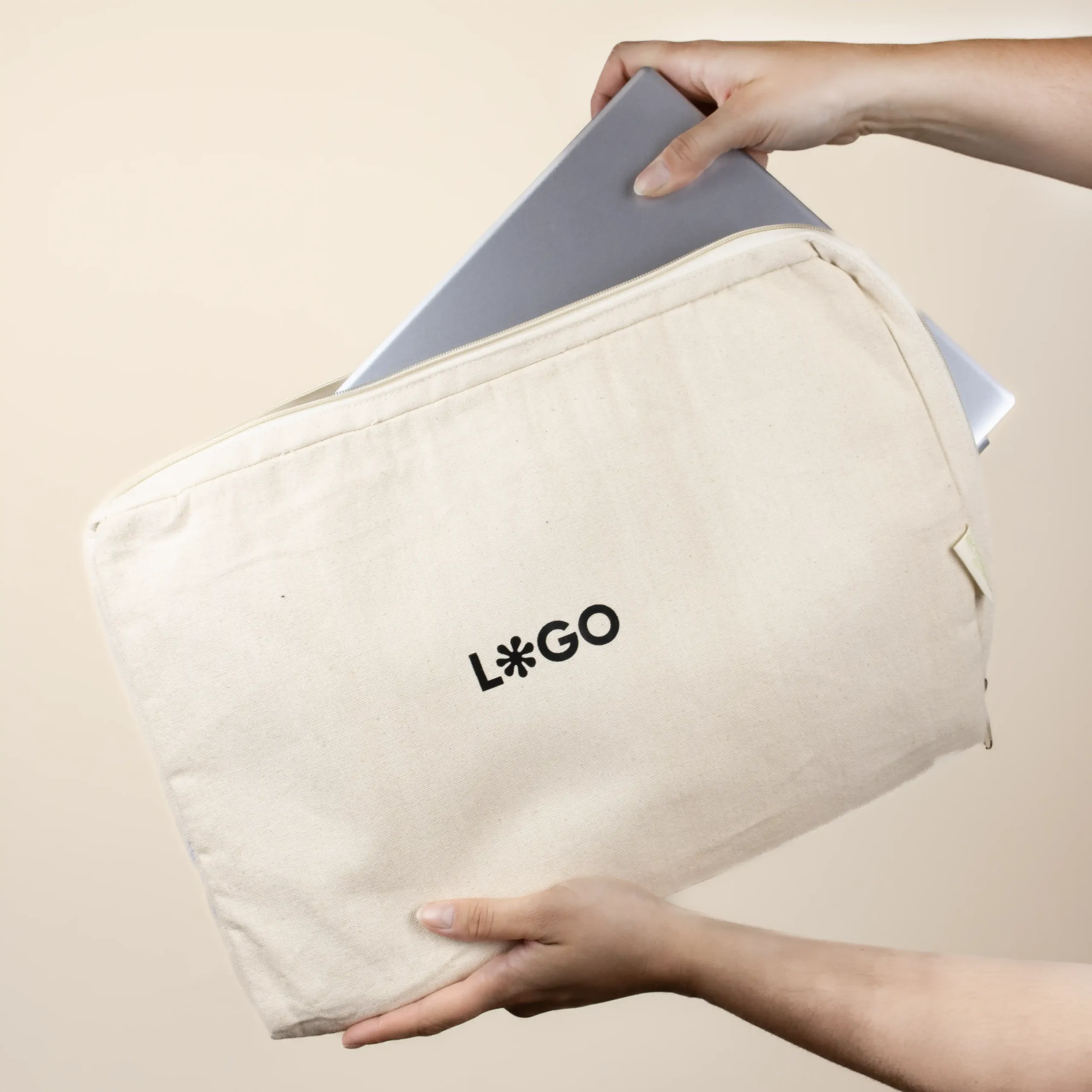 CATA: Laptop case 15.6 inches